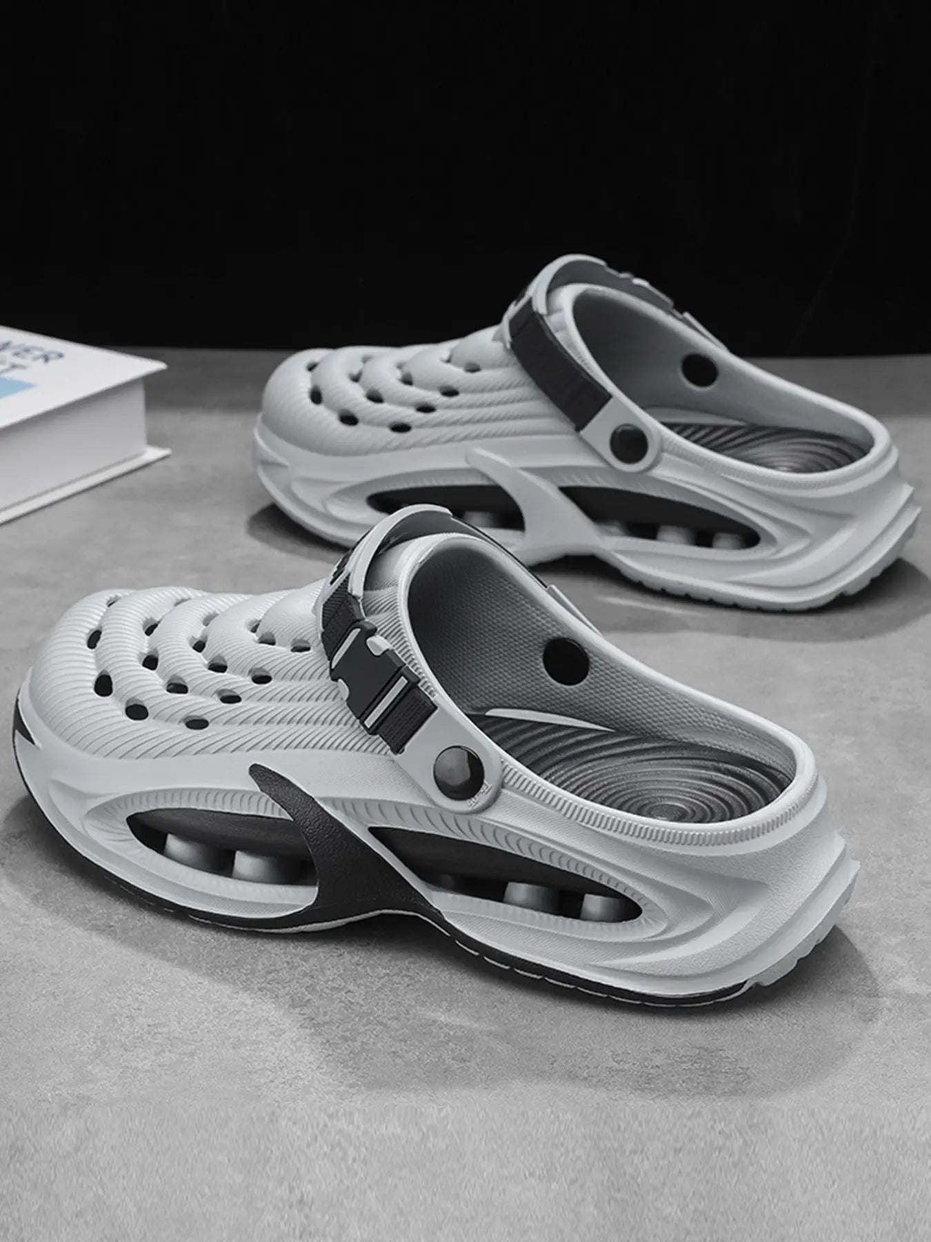Men's Fashion Clogs, Summer Thick Sole Height Boost Platform Shoes, EVA Material, Breathable Anti-Slip Outdoor Casual Footwear
